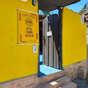 Tiwa 24h Albergue